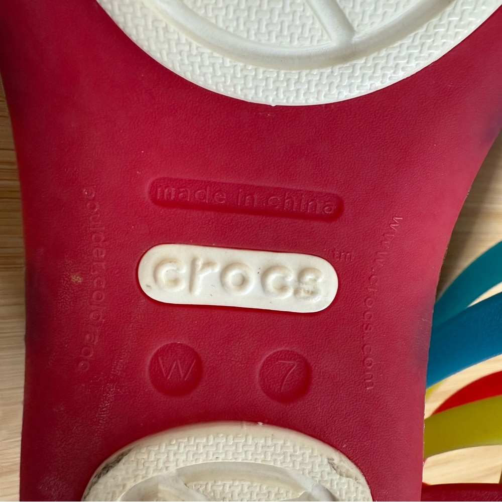 Crocs Isabella Rainbow Huarache Flat Jelly Sandal Women Size 7 Slip On - Picture 12 of 12